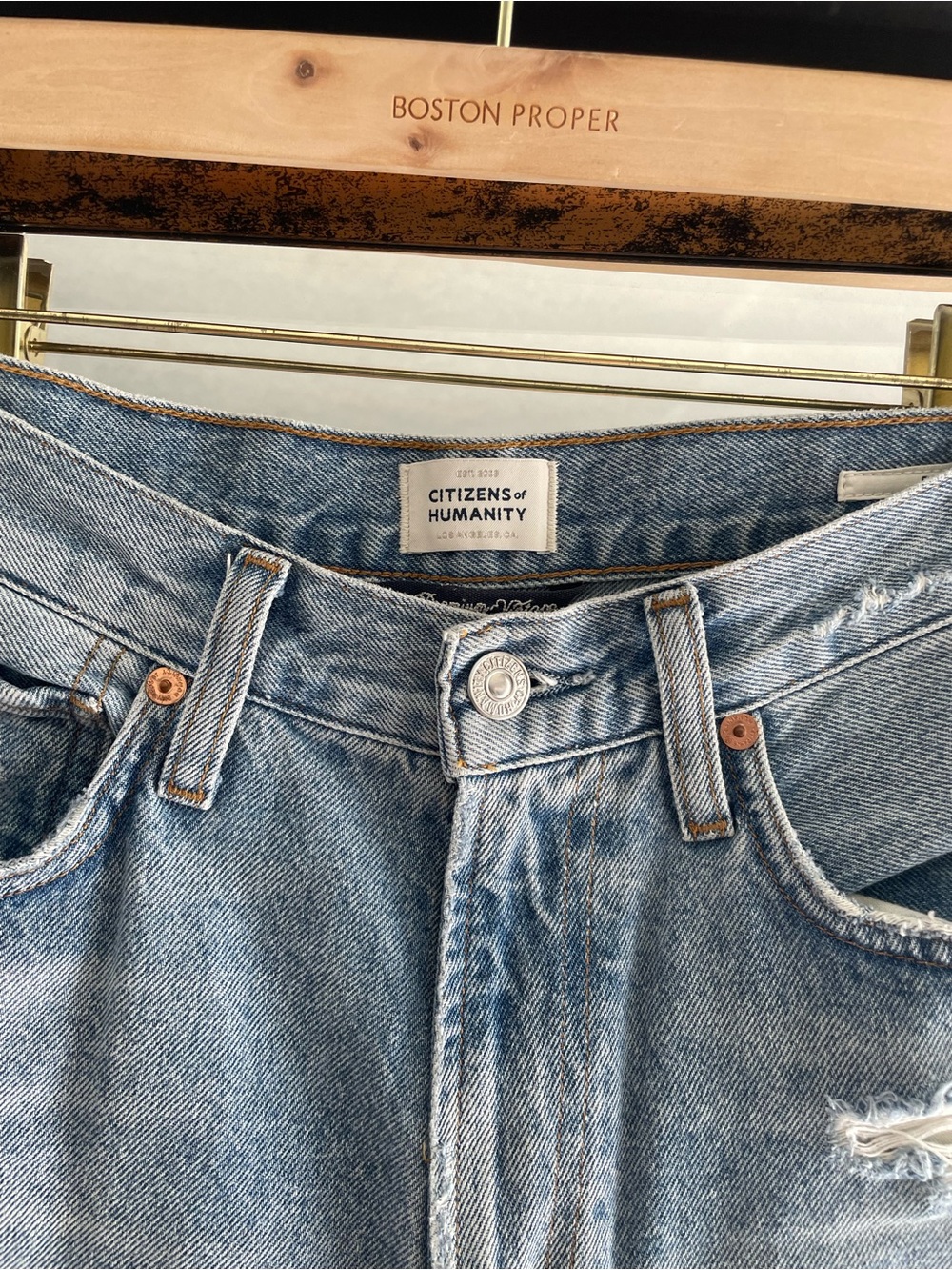 Citizens of Humanity Daphne Crop Jeans 27 High Rise Distressed Light Wash - Picture 5 of 8
